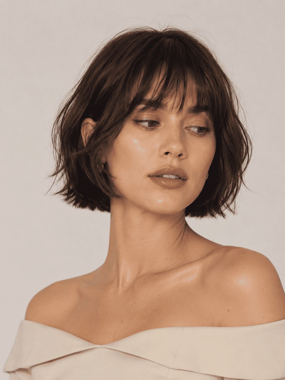 Sleek Bob With Wispy Bangs Sleek Bob With Wispy Bangs — Haircuts with Bangs