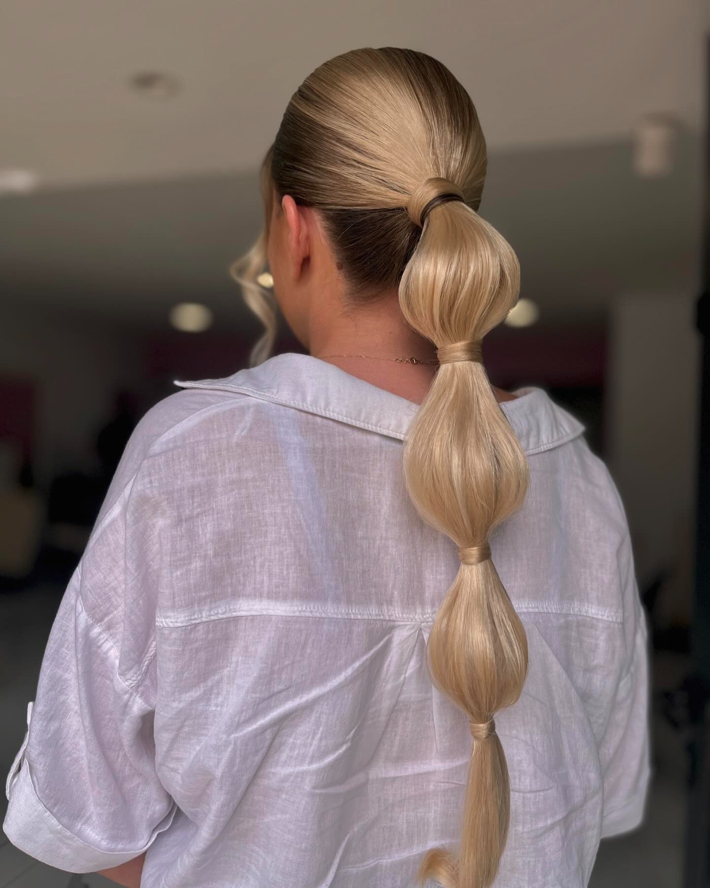 Ash Blonde Bubble Ponytail with Voluminous Bubbles Ash Blonde Bubble Ponytail with Voluminous Bubbles