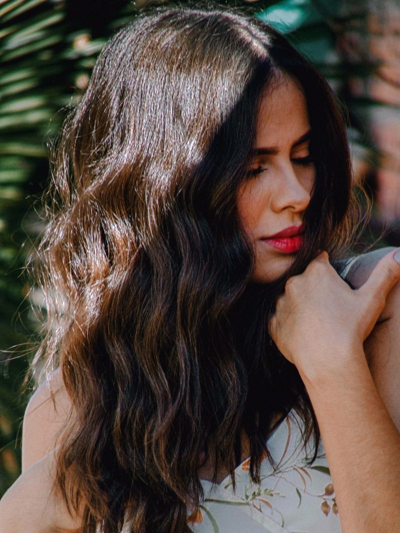 Natural Air-Dried Waves on Long Dark Brown Hair — Wavy Hairstyles