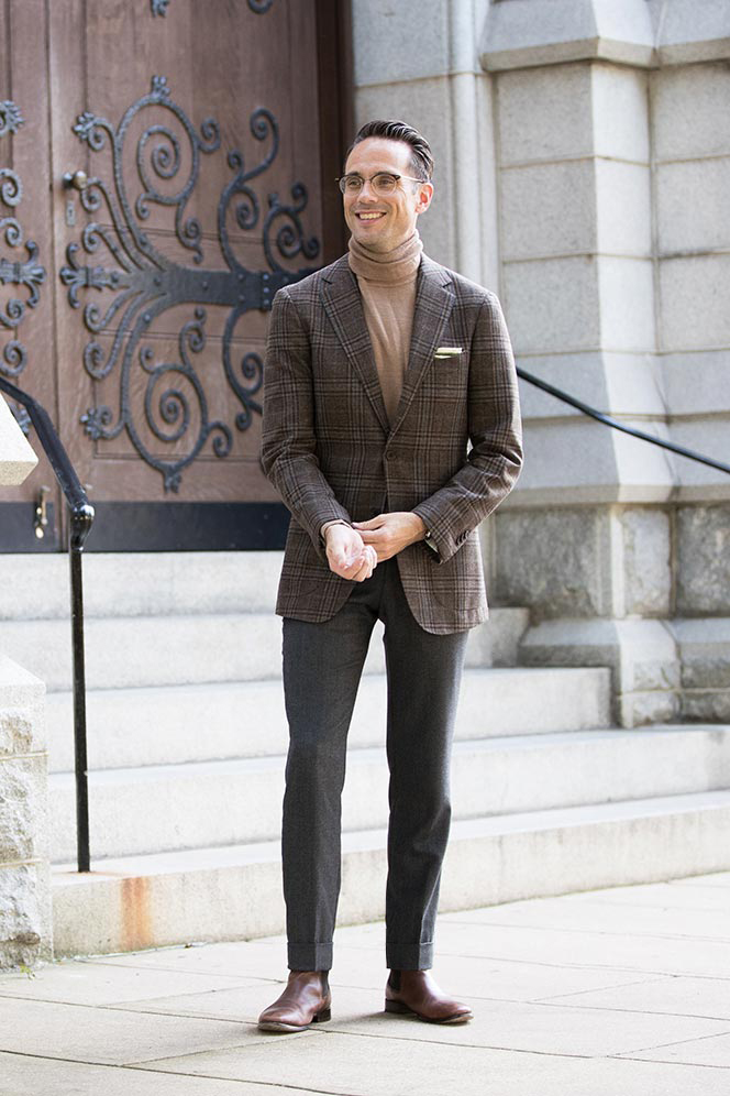 Plaid Blazer with Turtleneck and Chelsea Boots Plaid Blazer with Turtleneck and Chelsea Boots — Mens Business Casual Outfits