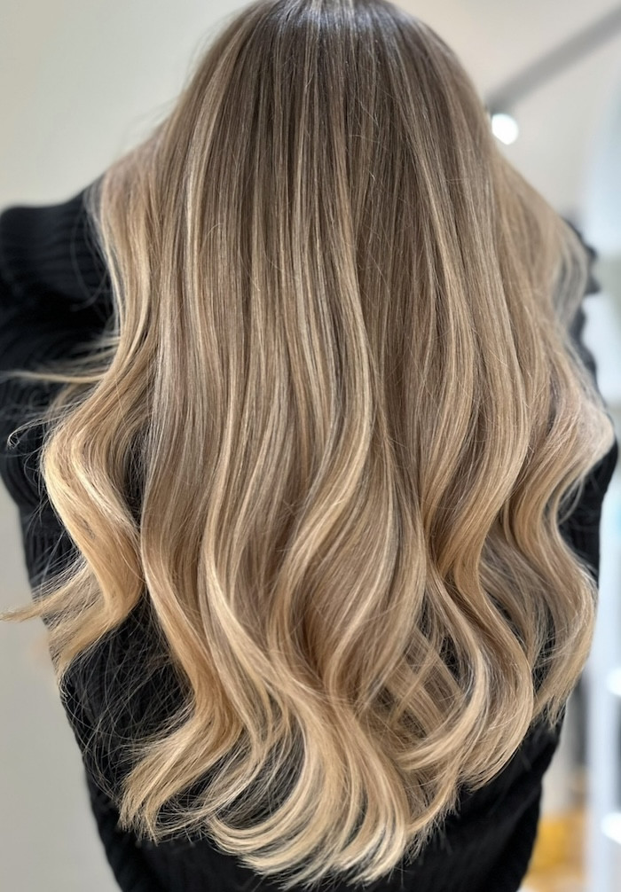 Long Layers Visual Idea — Beige Blonde