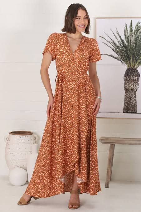 Floral Wrap Dress with High-Low Hem for Casual Outings Floral Wrap Dress with High-Low Hem for Casual Outings — Outfits to Hide Belly