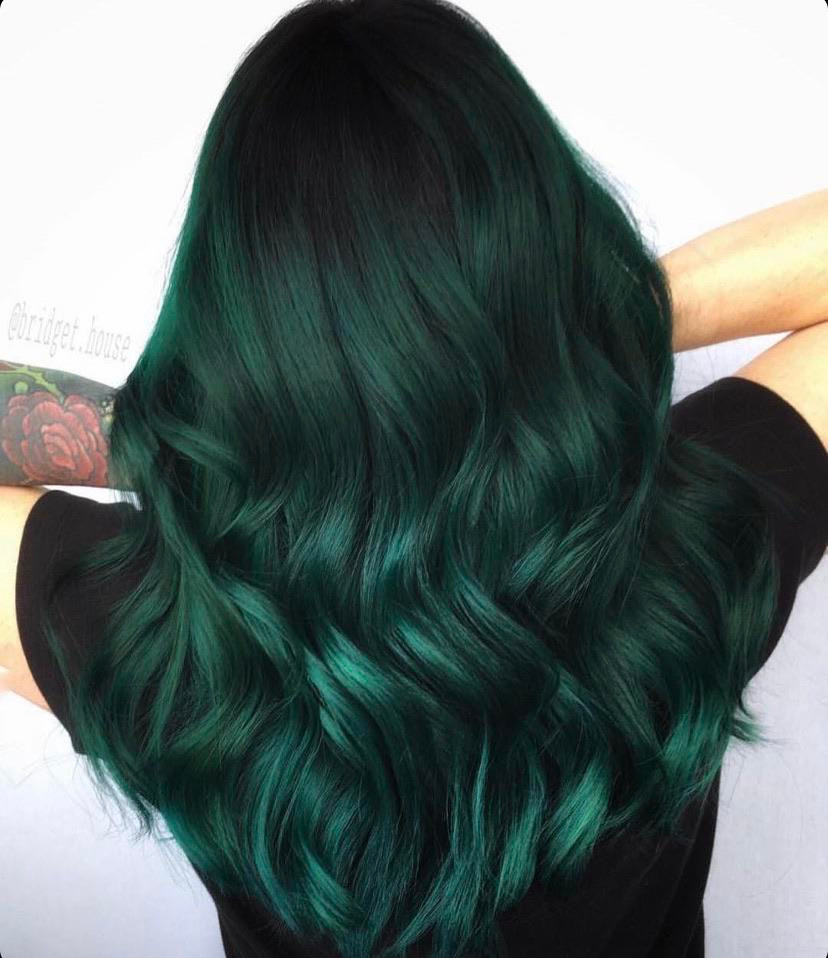 Mid-Back Visual Idea — Forest Green Hair