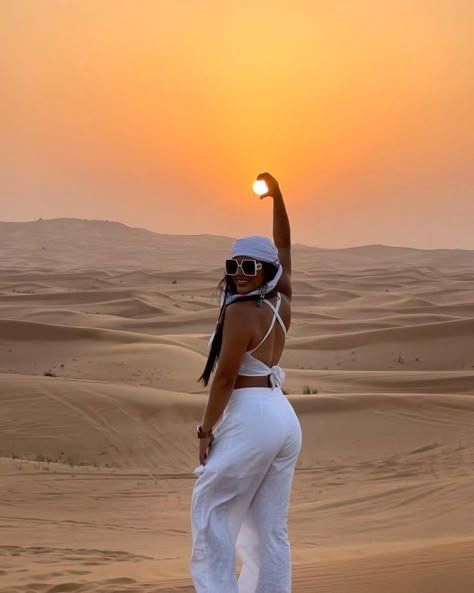 Desert Sunset: White Linen Crop Top and Trousers Desert Sunset: White Linen Crop Top and Trousers — Dubai Outfits