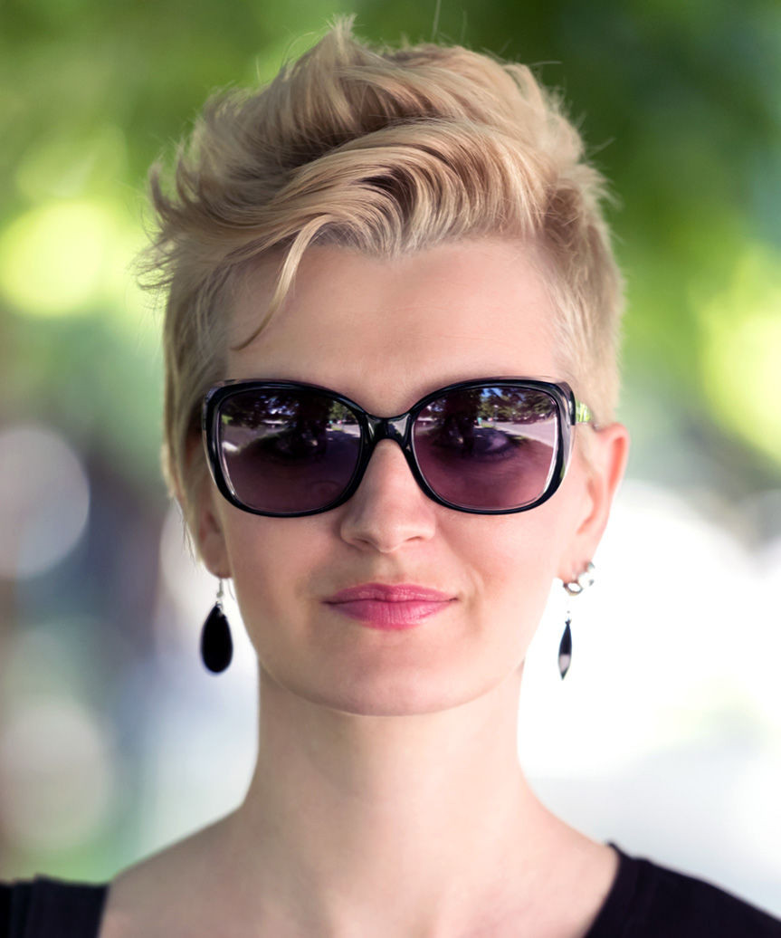 до ушей Visual Idea — Short Haircuts with Glasses