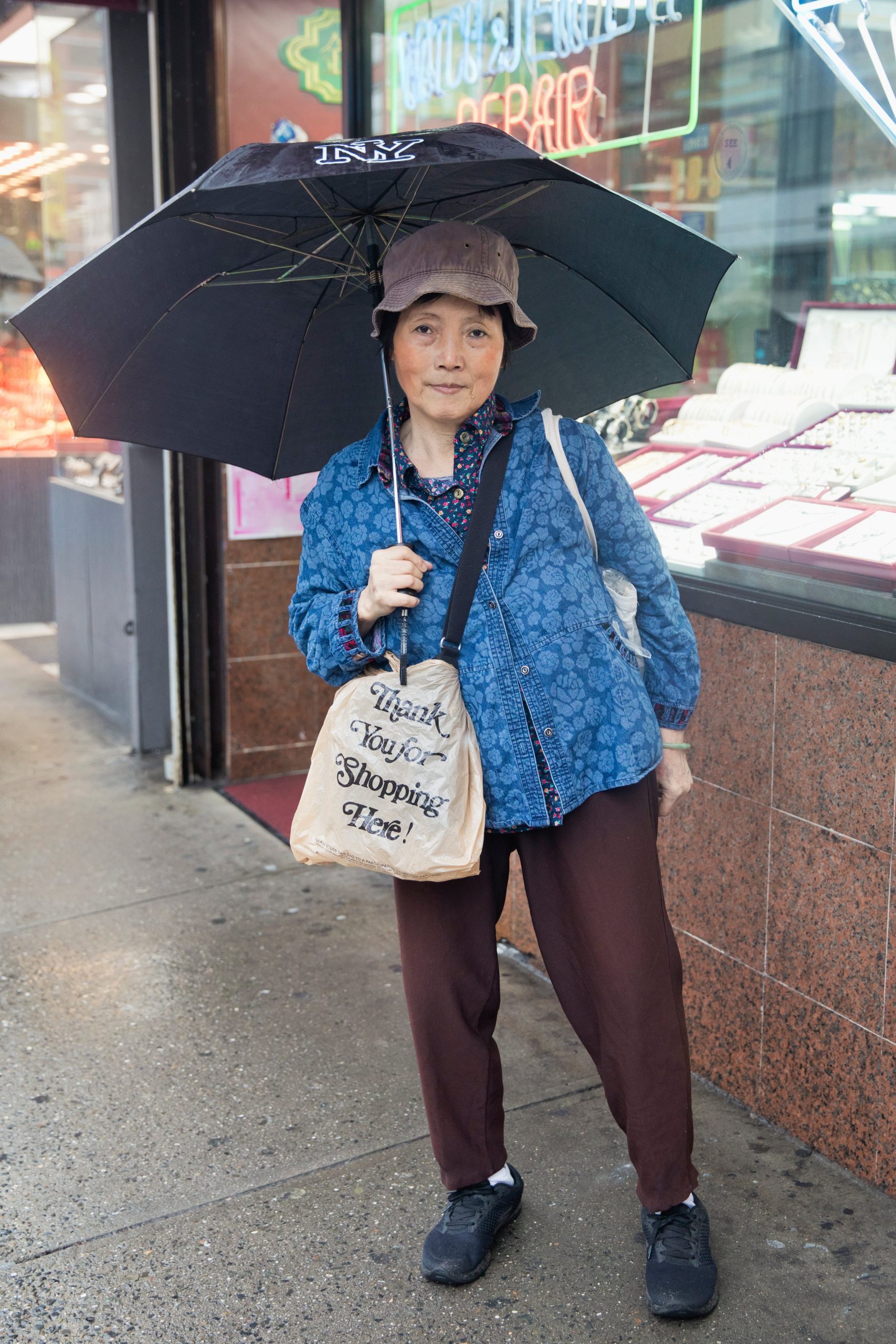 Everyday Casual: Blue Patterned Shirt with Dark Trousers — Grandma Outfits