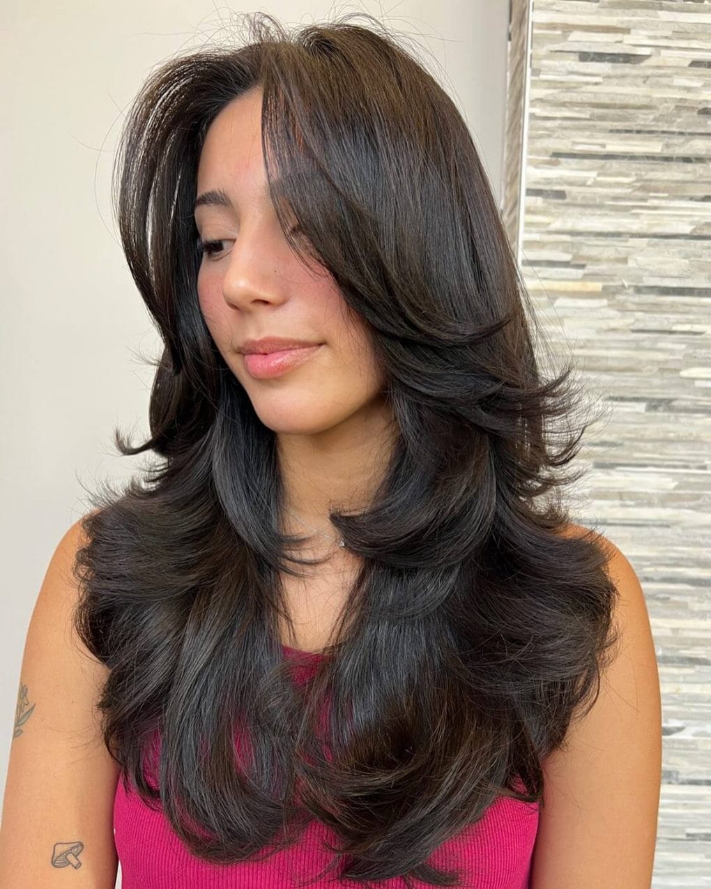 Front View Close Crop Dark Brown Butterfly With Soft Bangs — Butterfly Haircut Long Hair