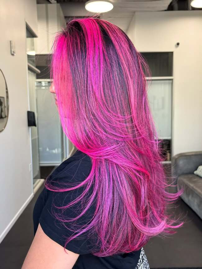 Long Visual Idea Long Visual Idea — Fuchsia Hair
