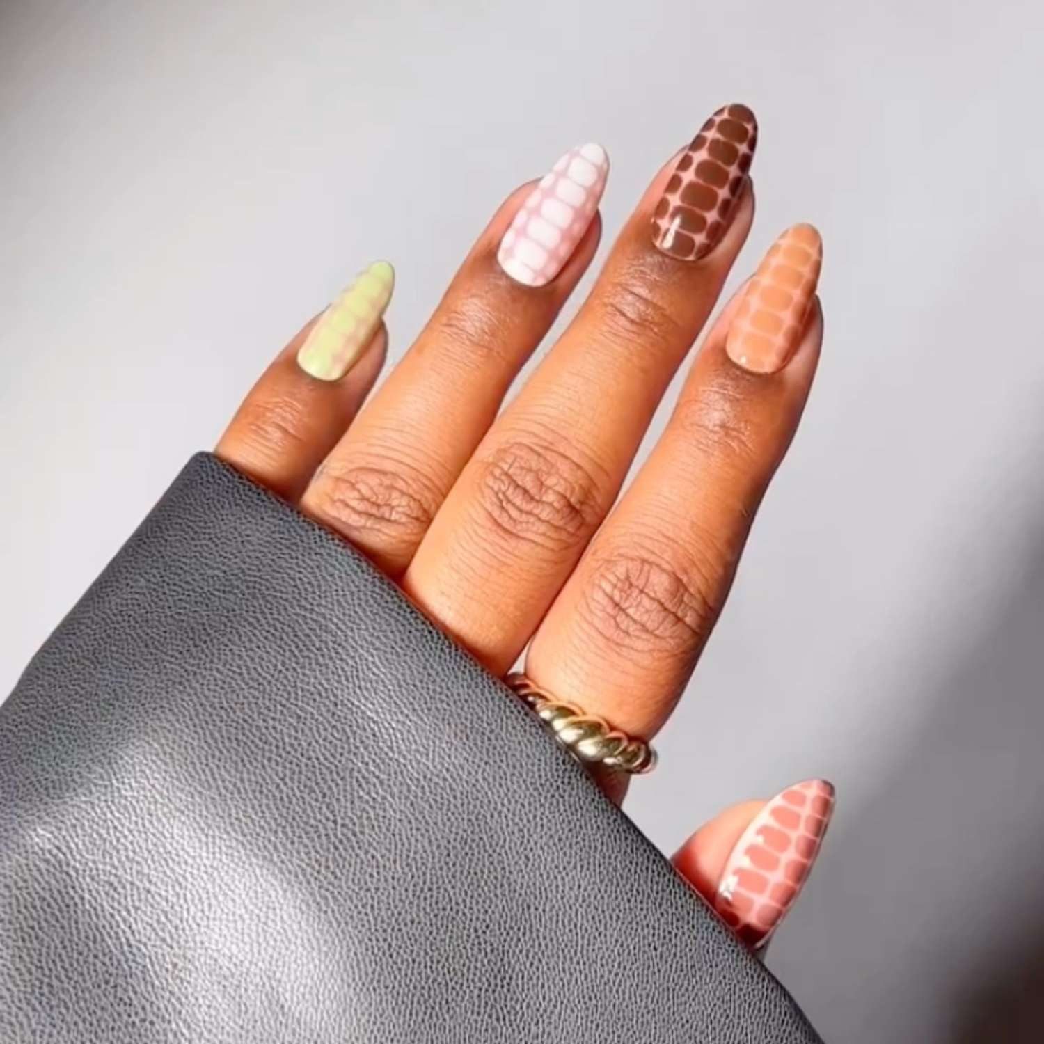 Yellow And Pink Croc Pattern Visual Idea Yellow And Pink Croc Pattern Visual Idea — Croc Nails