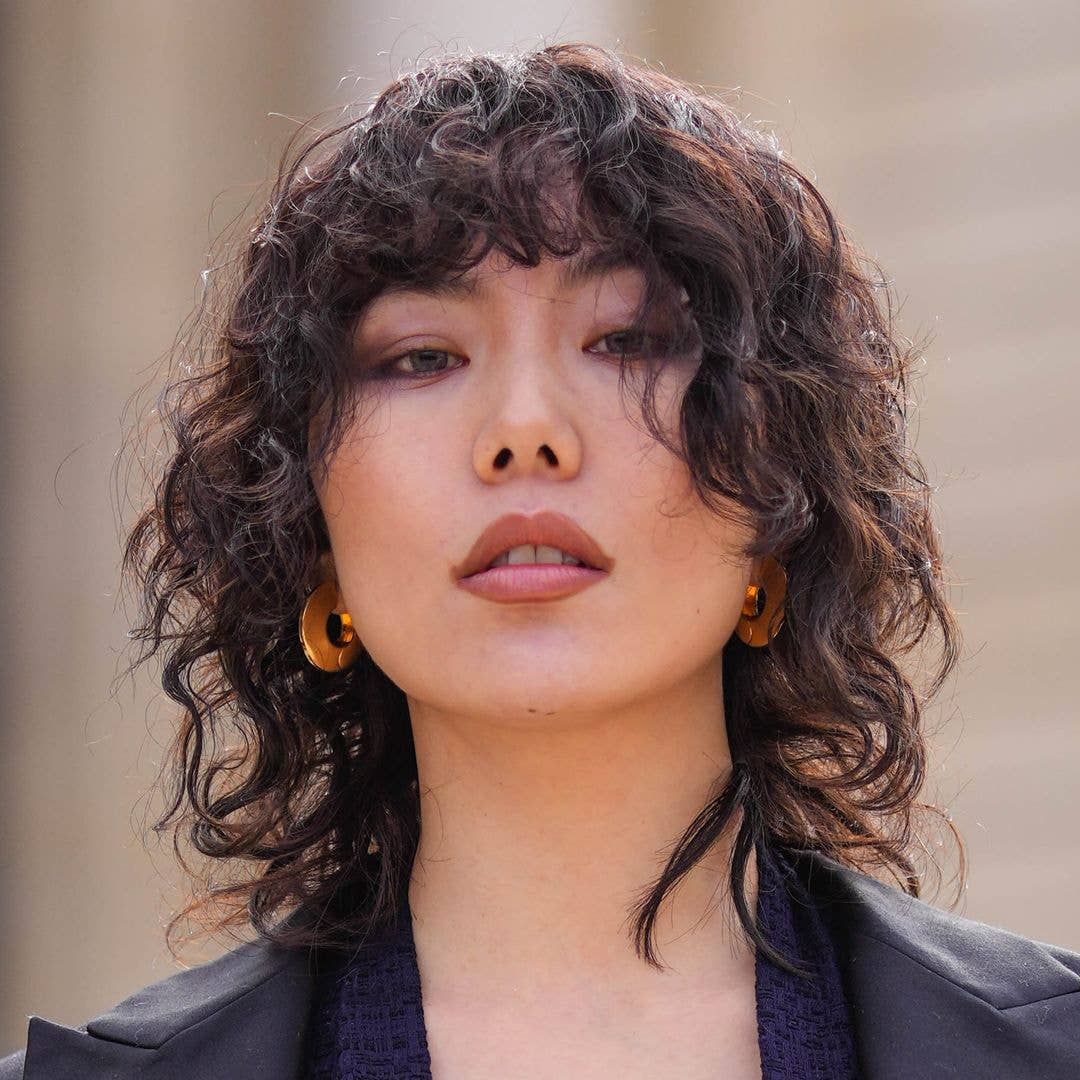 Chin Length Shag With Loose Curls — Curly Shag