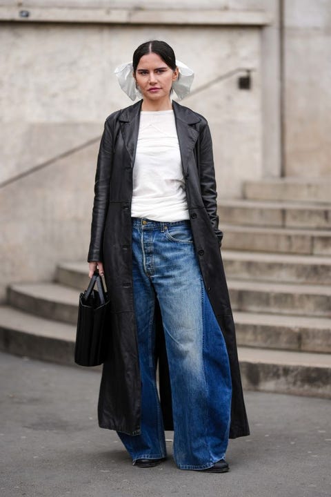 Casual Streetwear Outfit Idea — Low Rise Jeans Outfits