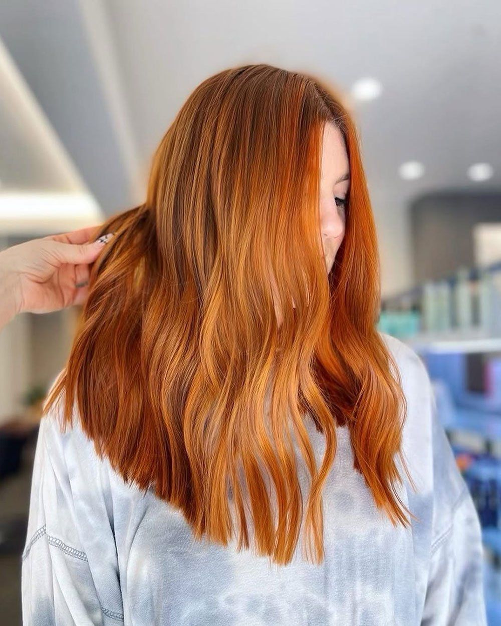 Tangerine With Lighter Highlights Waves Tangerine With Lighter Highlights Waves — Tangerine Hair