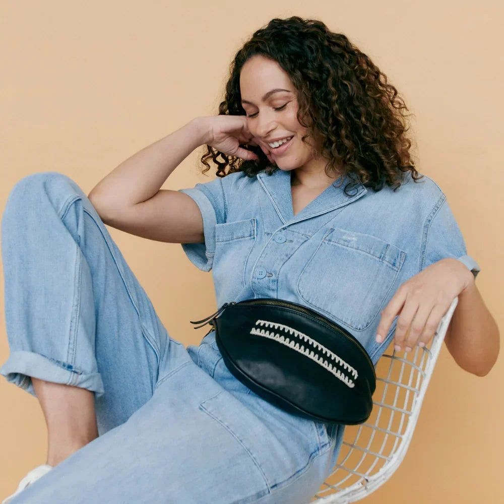 Casual Trench Layer with Chest Belt Bag — Belt Bag Outfits