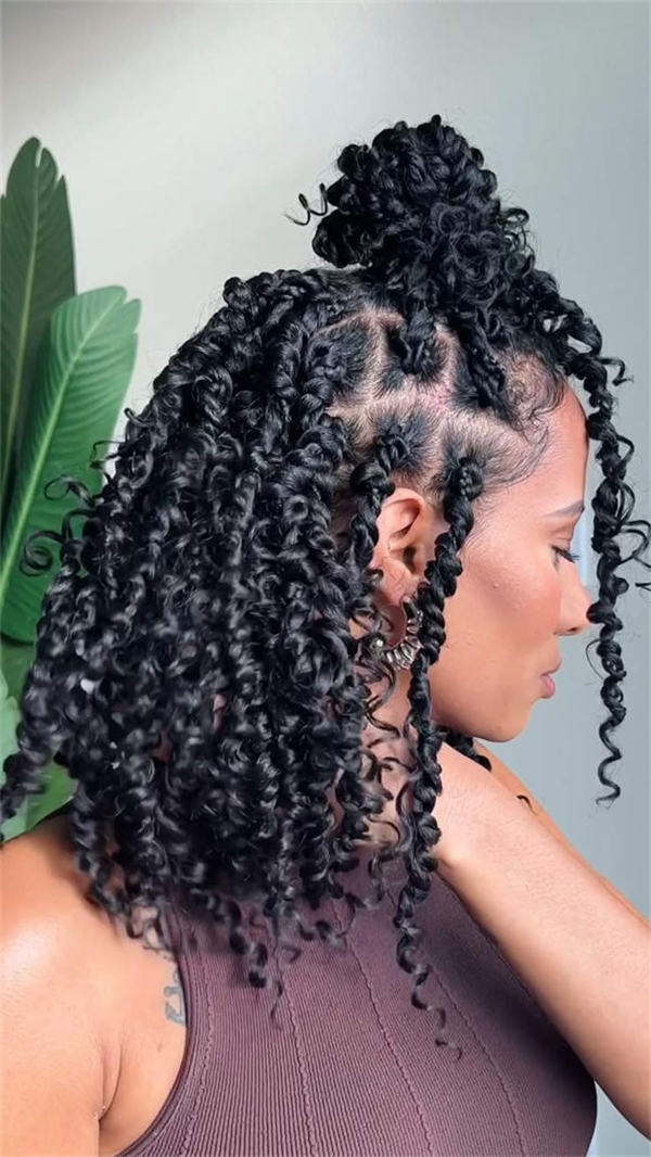Chin Visual Idea Chin Visual Idea — Crochet Hairstyles