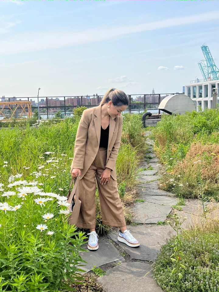 Modern Suit Styling with White Sneakers Modern Suit Styling with White Sneakers — Sneakers Outfits