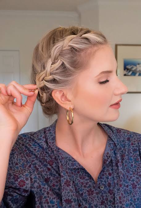 Blonde Dutch Braid Crown With Loose Waves — Crown Braid