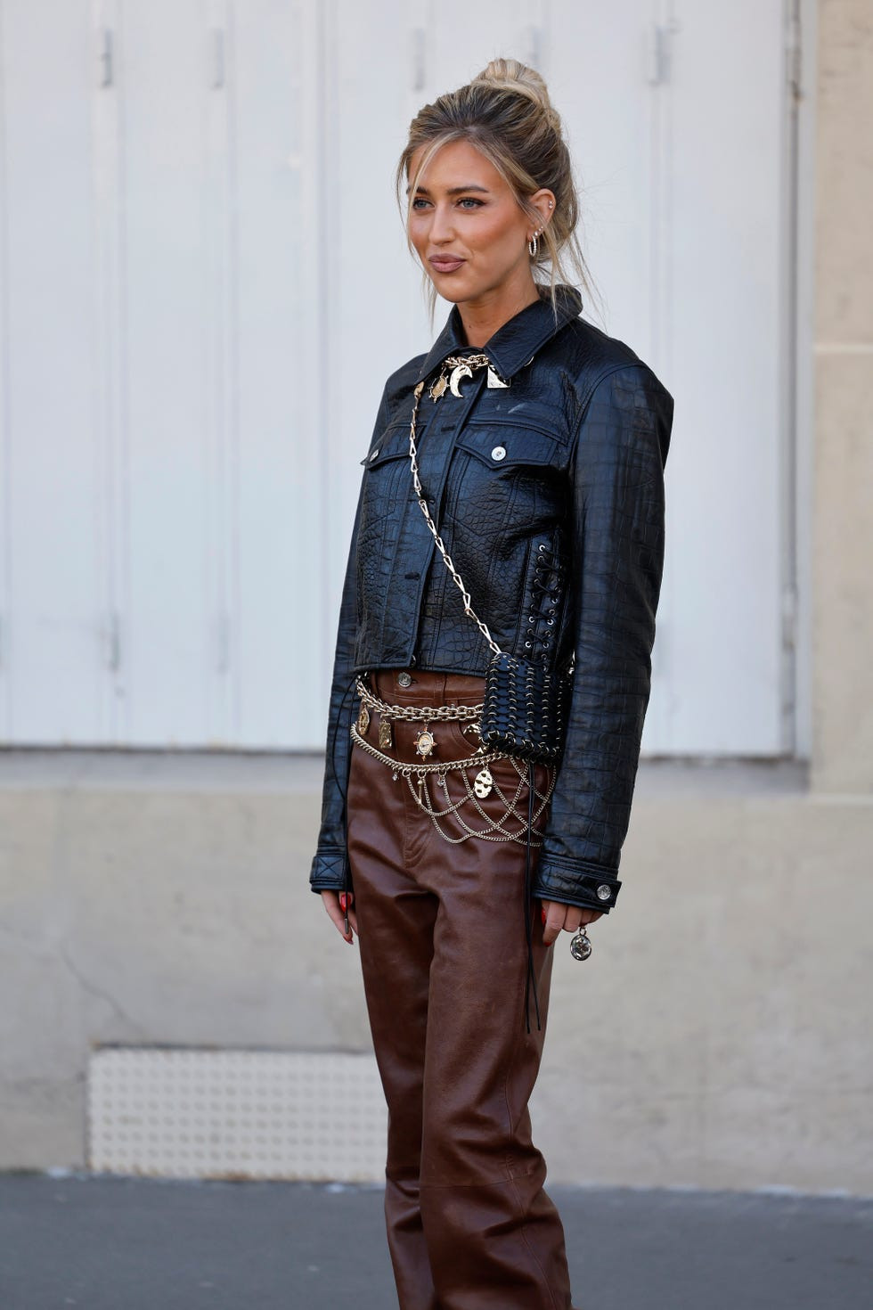 Cropped Jacket and Leather Trousers with Layered Chain Belts — Belt Outfits