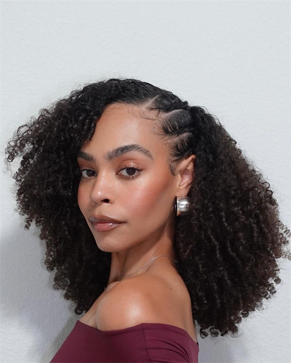 Black Shoulder-Length Voluminous Crochet Braids