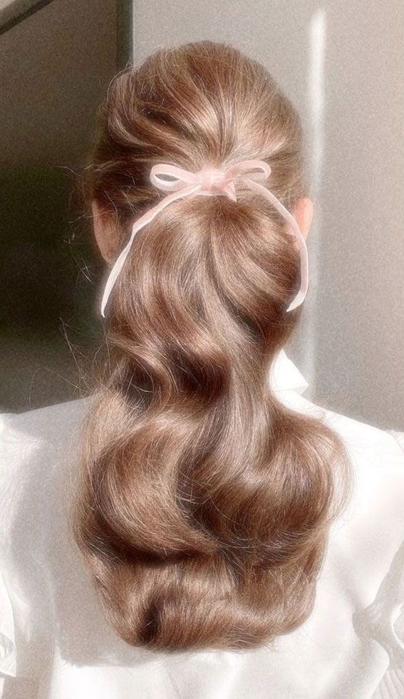 Medium Brown With Subtle Highlights Visual Idea Medium Brown With Subtle Highlights Visual Idea — Coquette Hairstyles