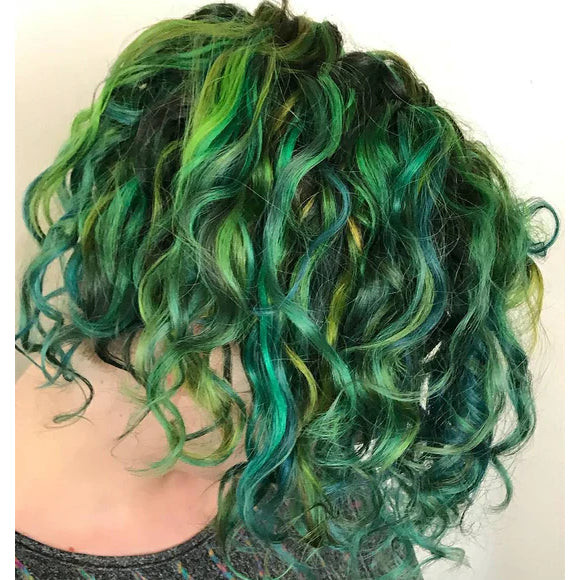 Collarbone Visual Idea — Forest Green Hair