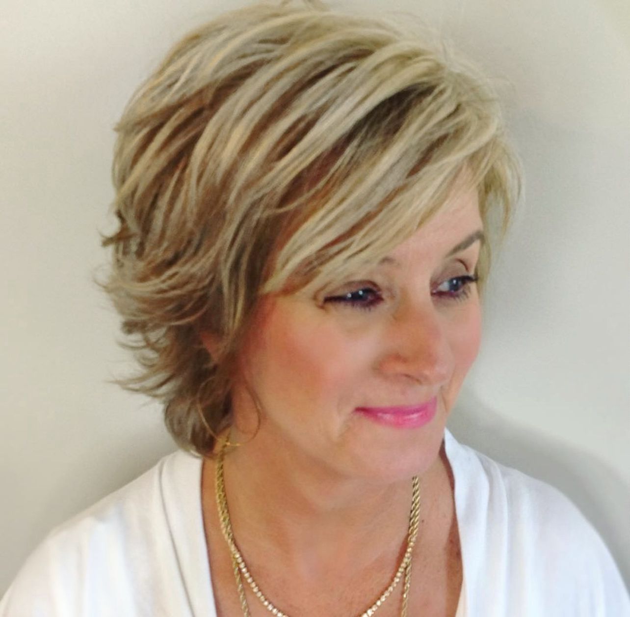 очень короткая Visual Idea очень короткая Visual Idea — Haircuts for Older Women