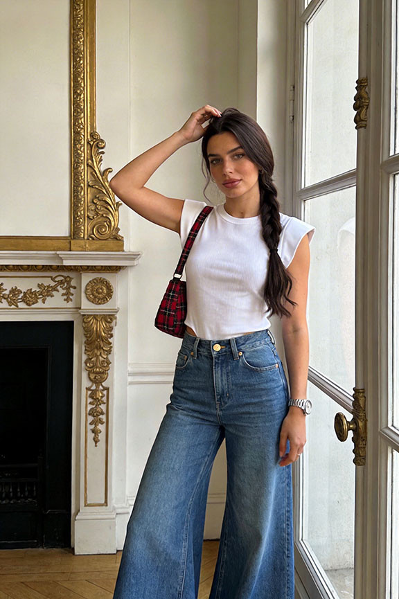 Gold Heeled Sandals Outfit Idea — Dark Wash Jeans Outfits