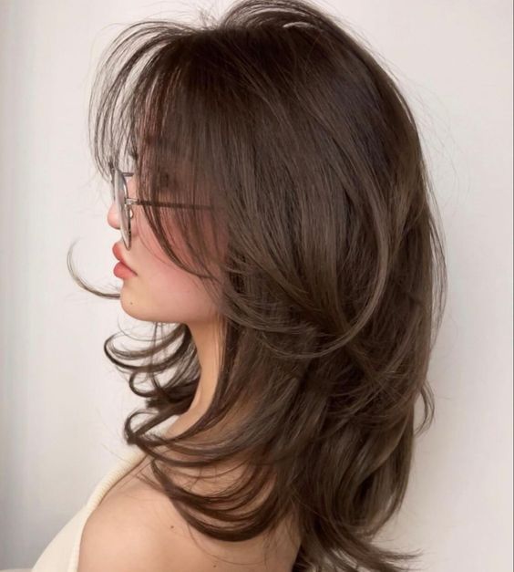 Ash Brown Layered Cut Ash Brown Layered Cut — Hush Cut