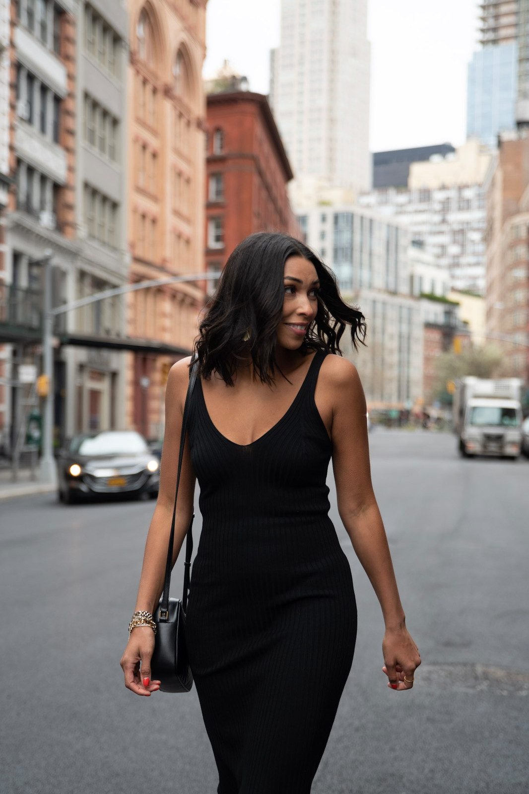 City Street Style: Fitted Ribbed Midi Dress with Crossbody Bag — Little Black Dress Outfits