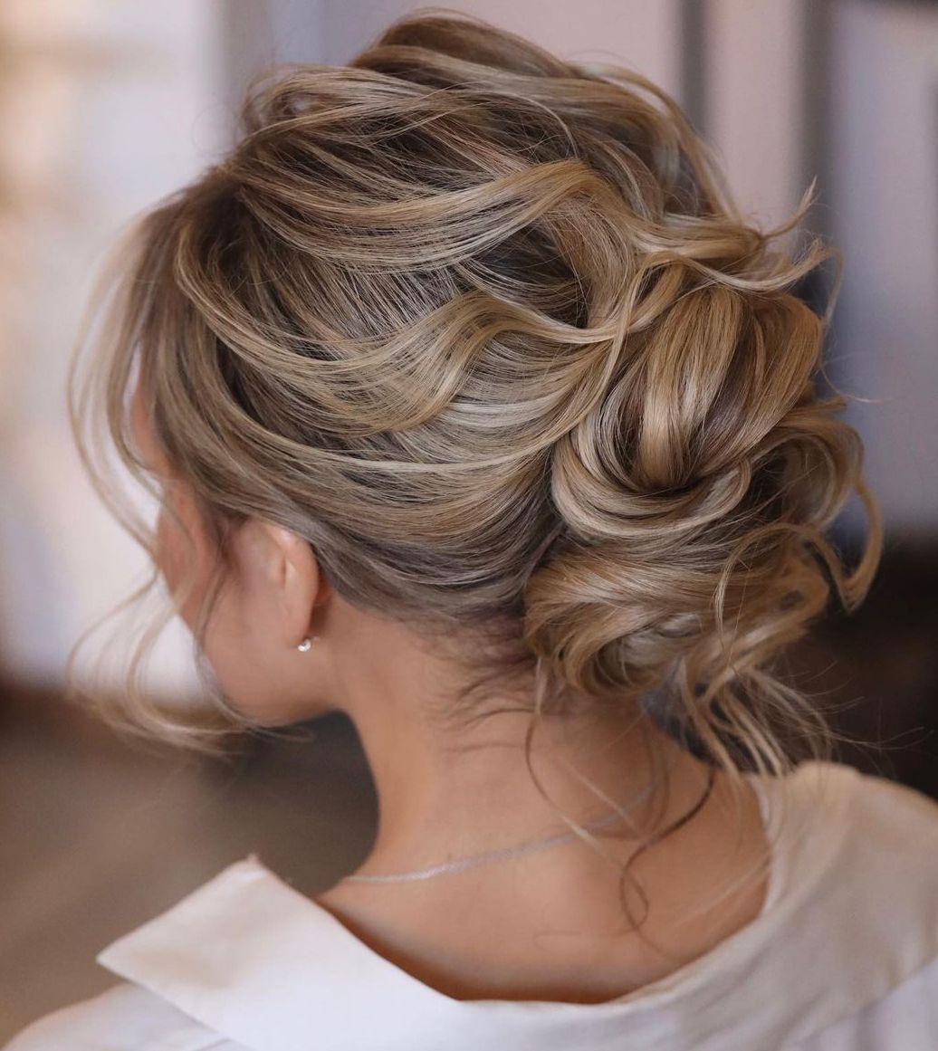 Honey Blonde Elegant Collarbone Chignon Honey Blonde Elegant Collarbone Chignon — Wedding Guest Hairstyles