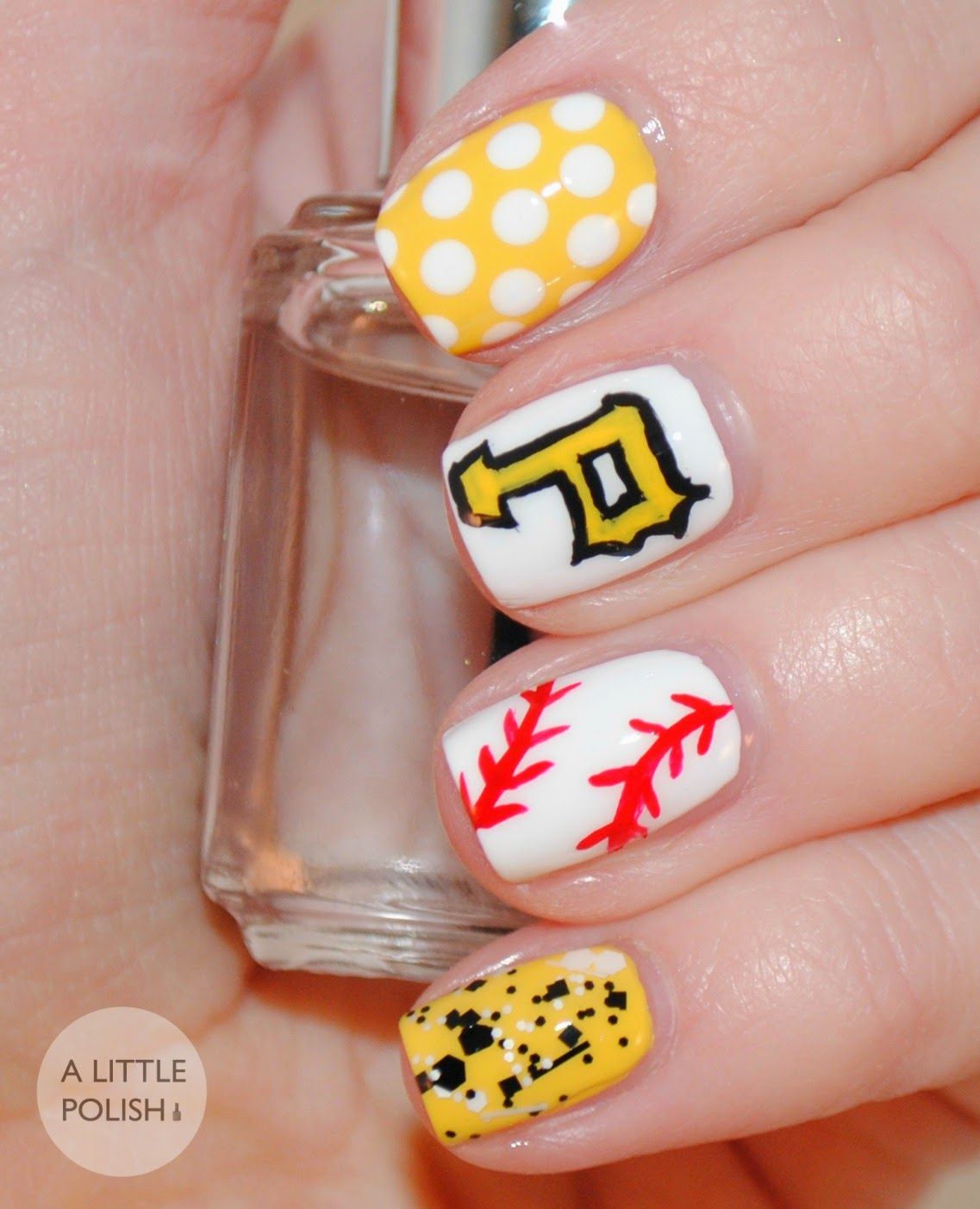 Team Logo Softball Stitch Nails — Softball Nails