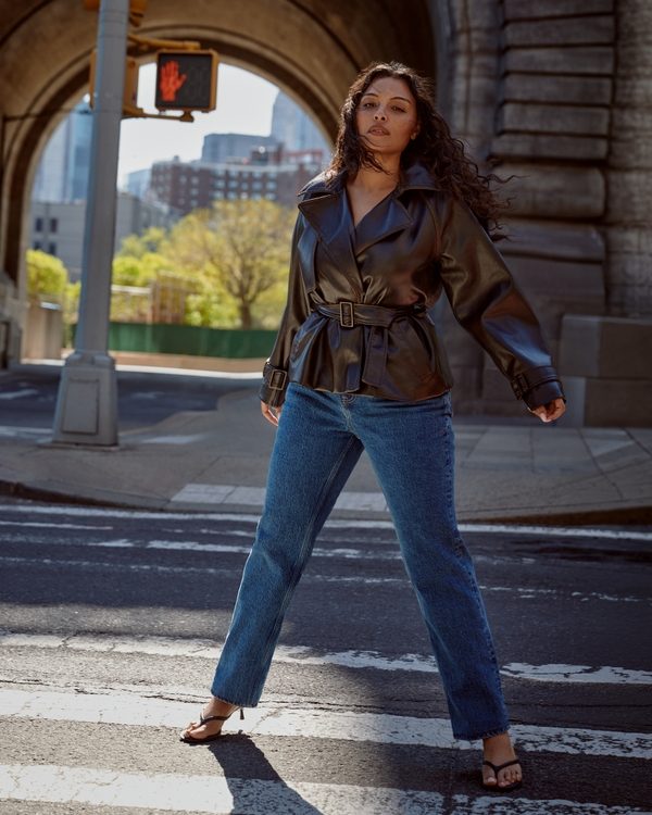 Edgy Chic: Medium Wash Straight Leg Jeans with Faux Leather Jacket