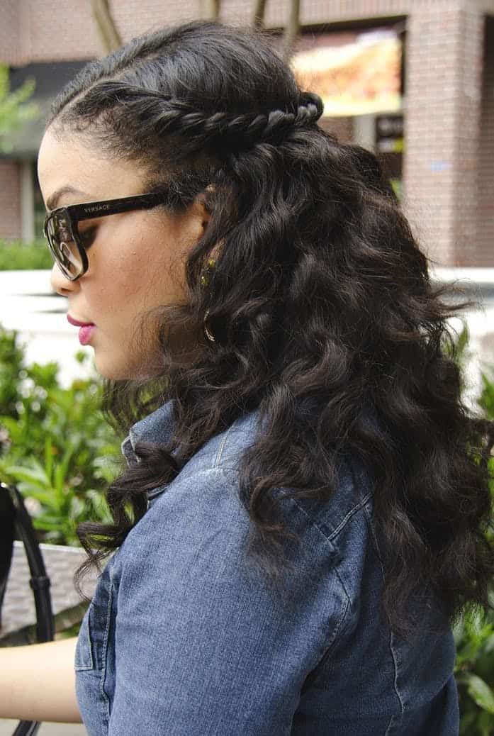 Collarbone Visual Idea — Half Up Half Down Natural Hair