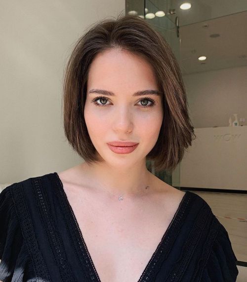 Sleek Chin Bob Sleek Chin Bob — Wash and Go Haircuts