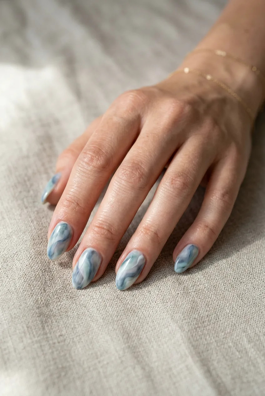 Medium Oval Blue Grey Abstract Marble — Watercolor Nails