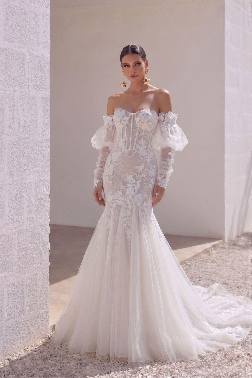 Ivory Lace and Tulle Mermaid Wedding Dress with Detachable Sleeves Ivory Lace and Tulle Mermaid Wedding Dress with Detachable Sleeves — Mermaid Dresses