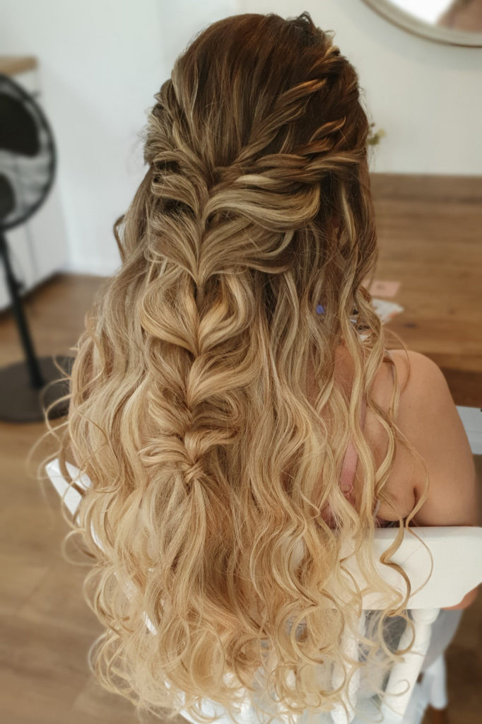 Honey Blonde With Balayage Visual Idea Honey Blonde With Balayage Visual Idea — Half Up Half Down with Braids