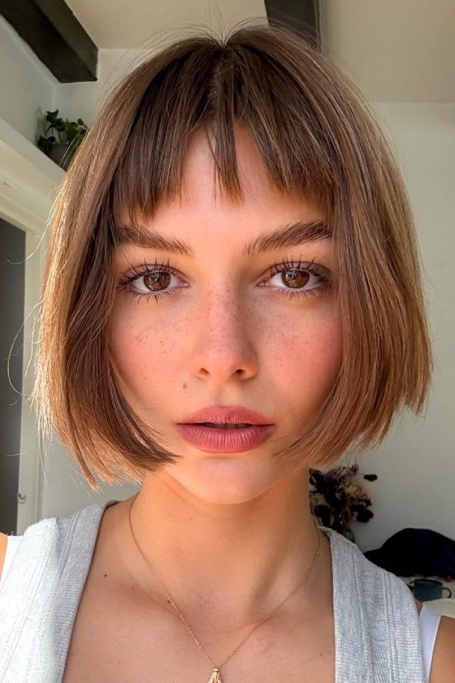 Light Brown Chin Bob With Blunt Bangs Straight — French Bob