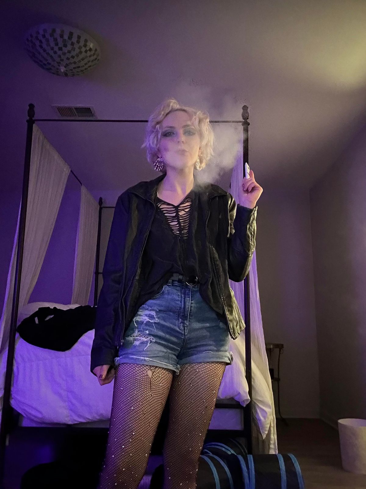 Distressed Denim Shorts, Sparkly Fishnets, and Statement Earrings — Indie Sleaze Outfits