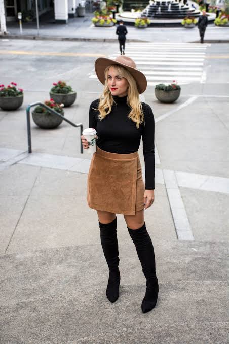 Autumnal Casual: Suede Wrap Mini Skirt with Turtleneck and Boots Autumnal Casual: Suede Wrap Mini Skirt with Turtleneck and Boots — Mini Skirt Outfits