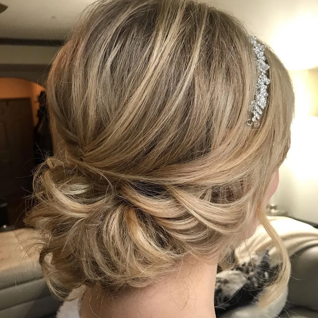 Honey Blonde With Subtle Highlights Visual Idea Honey Blonde With Subtle Highlights Visual Idea — Wedding Hairstyles for Medium Hair