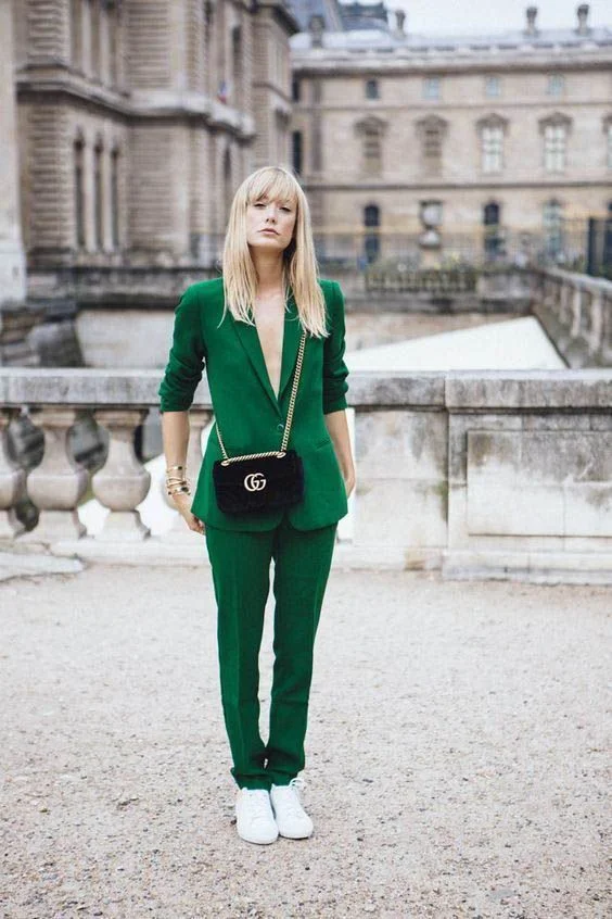 Fitted Emerald Green Suit with White Sneakers — Green Outfits