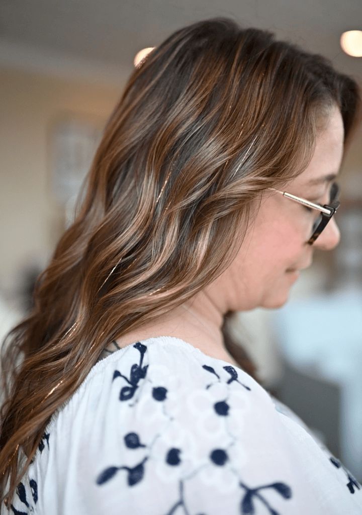 Collarbone Visual Idea — Hair Tinsel