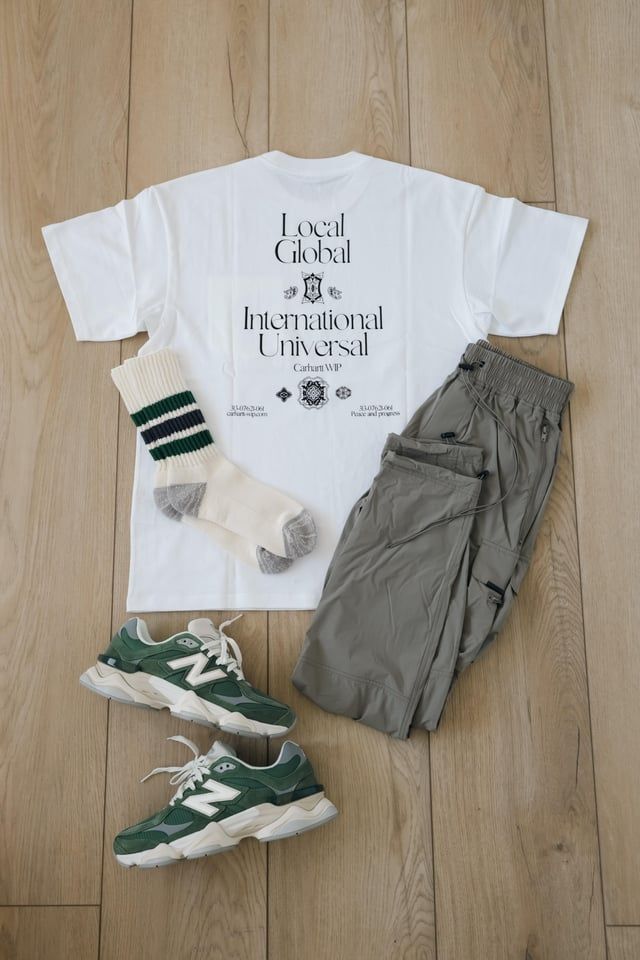 Green 9060s with Grey Cargo Pants and Graphic Tee Green 9060s with Grey Cargo Pants and Graphic Tee — New Balance 9060 Outfits