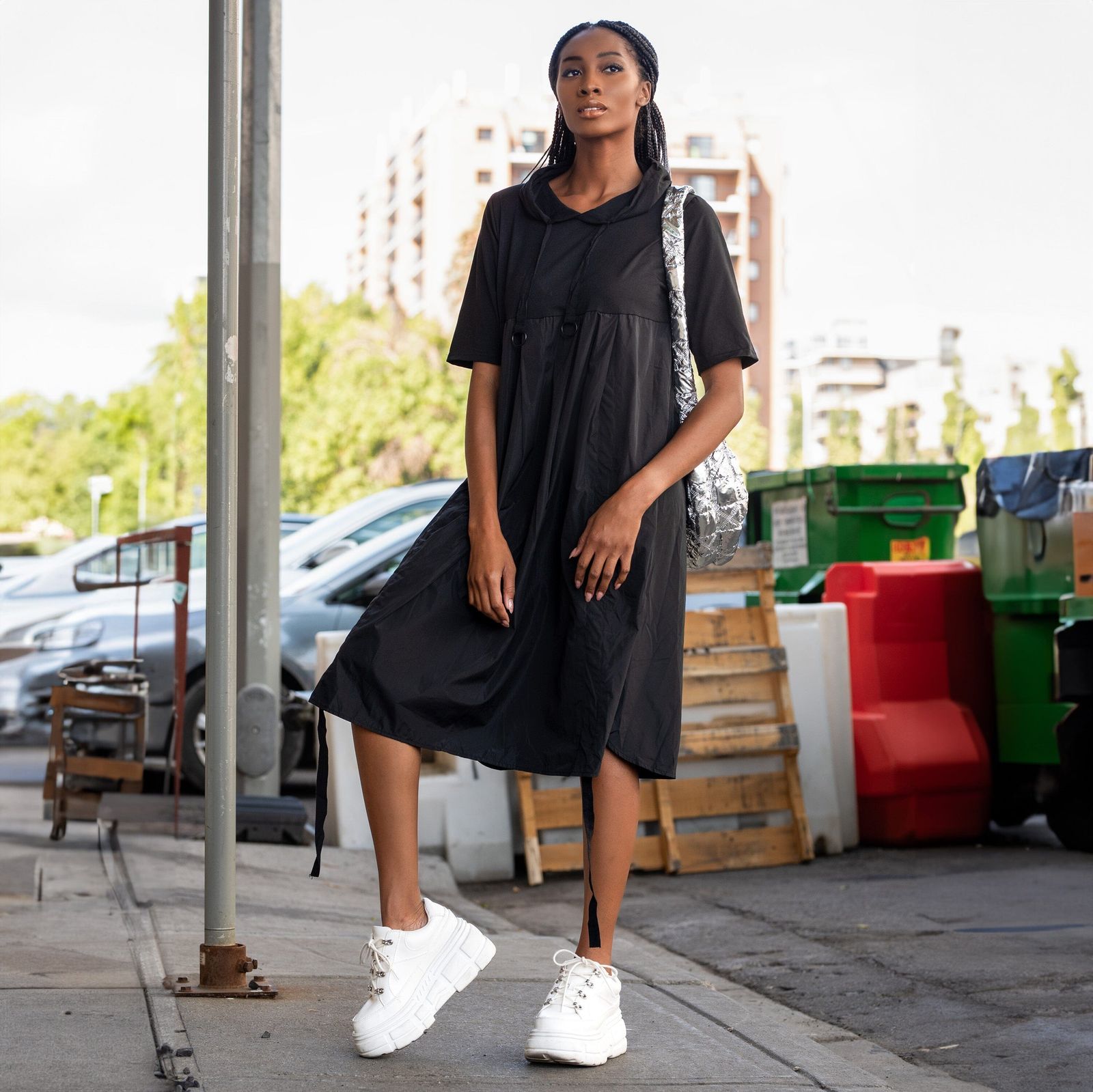Oversized Hooded Dress Paired with Chunky White Platforms Oversized Hooded Dress Paired with Chunky White Platforms — Platform Sneakers Outfits