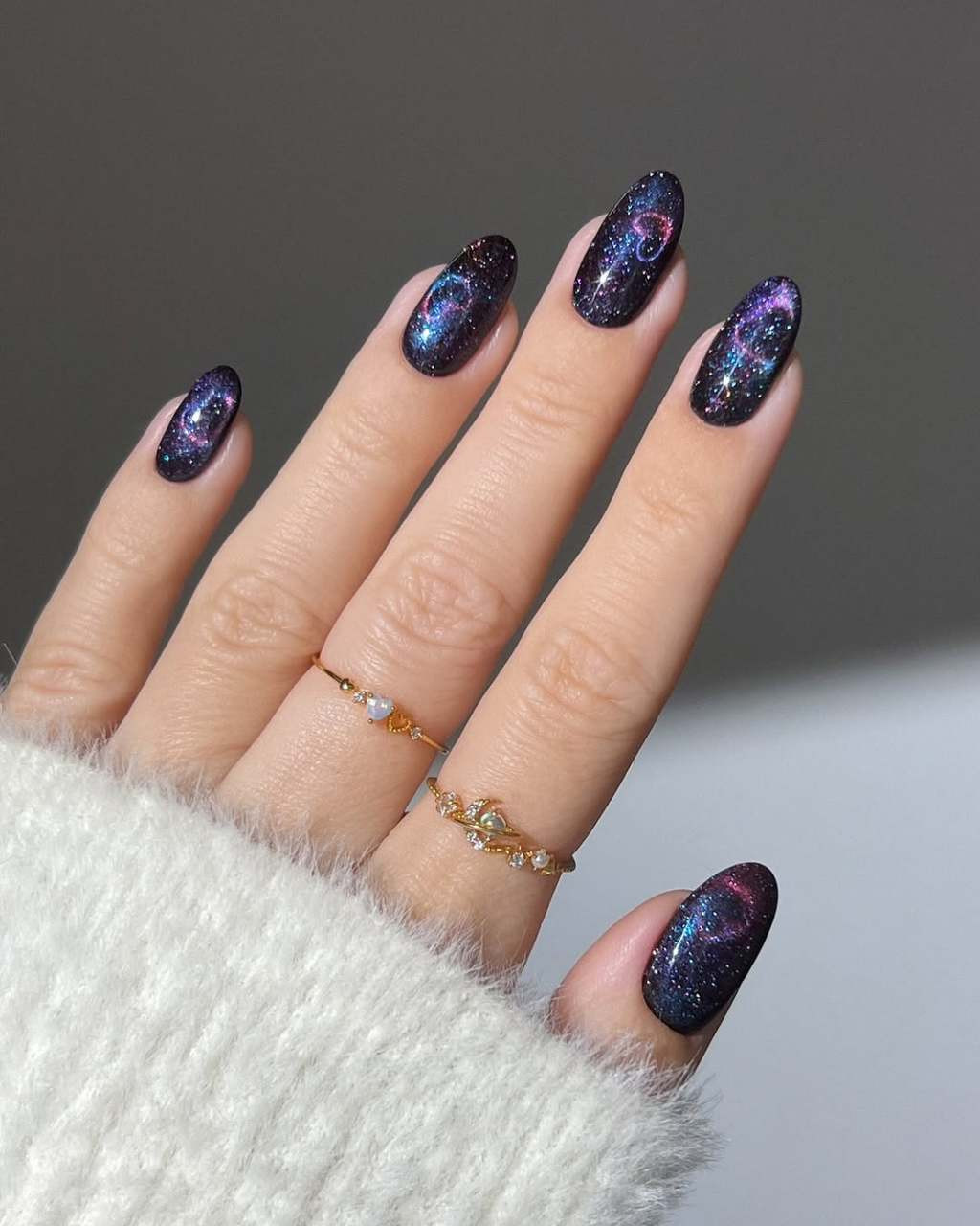 Visual Idea Visual Idea — Galaxy Nails