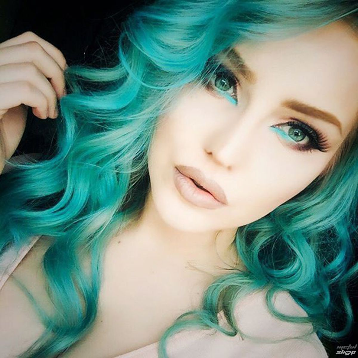 Vibrant Teal and Turquoise Balayage Vibrant Teal and Turquoise Balayage — Mermaid Hair