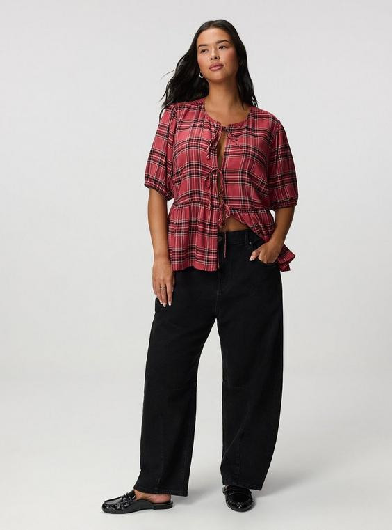 Peplum Top with Wide-Leg Jeans Peplum Top with Wide-Leg Jeans — Outfits for Big Hips