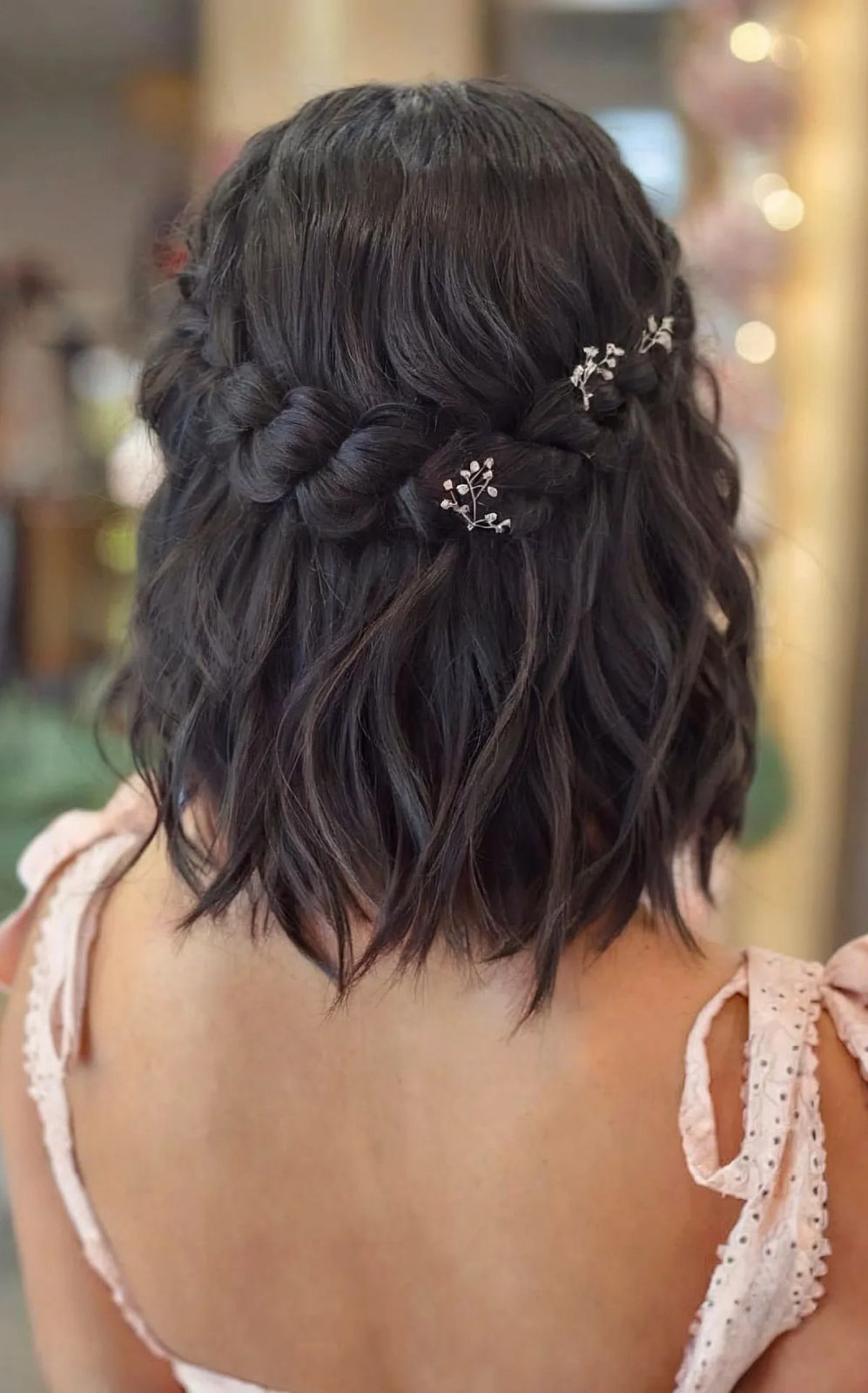 Chin Lob Half Up With Floral Pins Chin Lob Half Up With Floral Pins — Homecoming Hairstyles