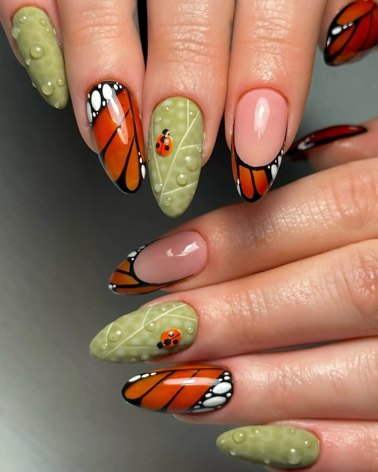 Realistic Monarch Butterfly Wing Matte Realistic Monarch Butterfly Wing Matte — Butterfly Nails