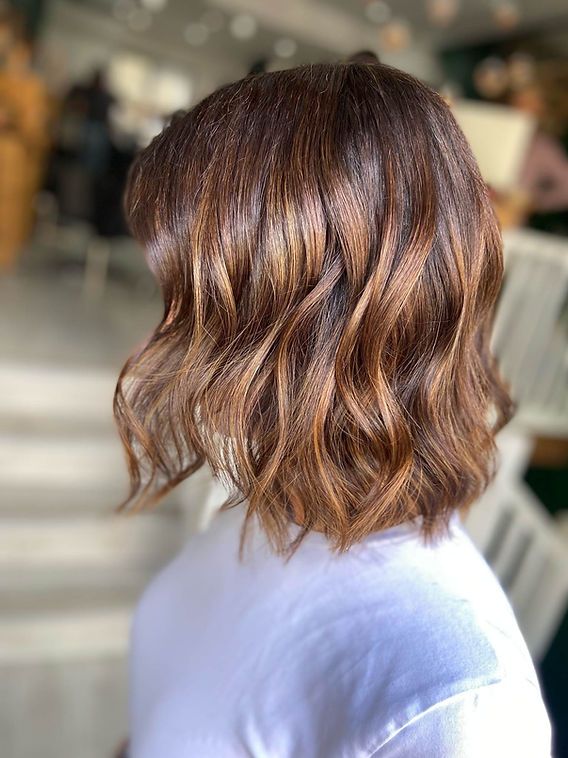 Loose Waves Visual Idea Loose Waves Visual Idea — Balayage Short Hair